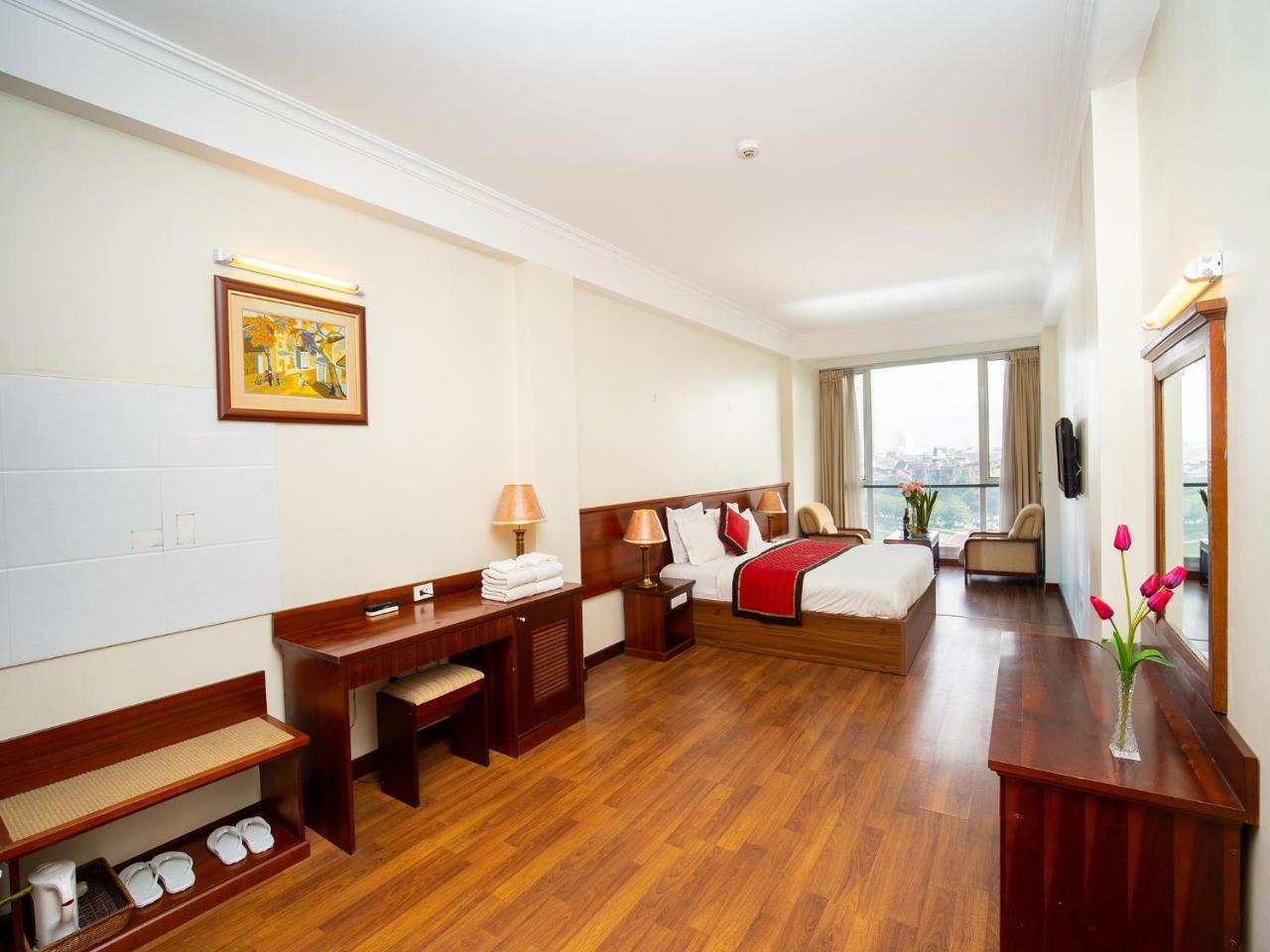 Hanz Regal Hotel Hanoi Buitenkant foto